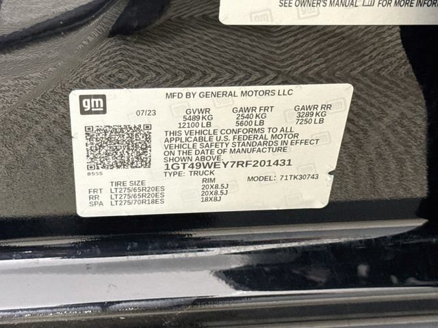 Used 2024 Onyx Black GMC Denali image 32