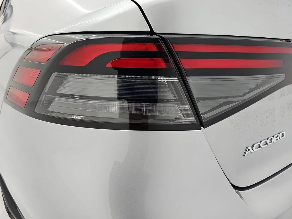 2025 Honda Accord Hybrid Sport - Photo 38