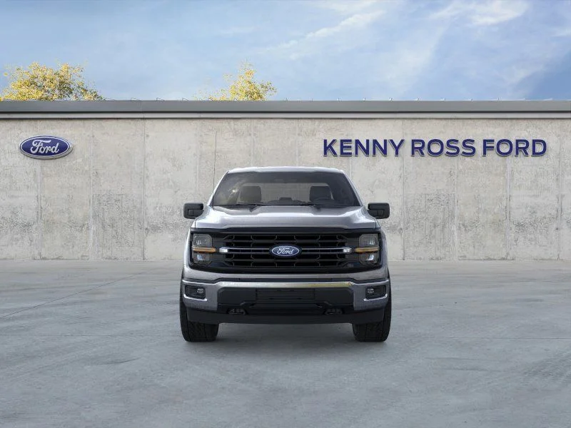 New 2026 Carbonized Gray Metallic Ford XLT image 6