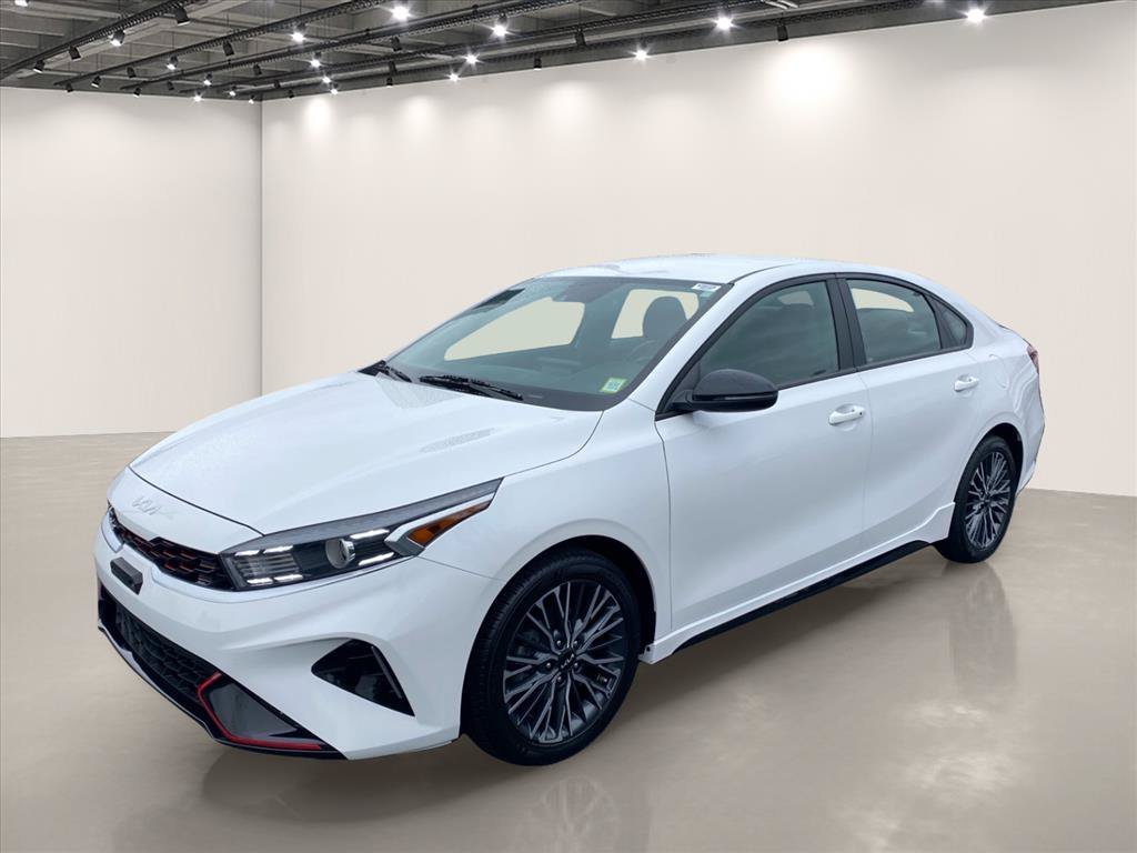 Certified Used 2023 Snow White Pearl Kia GT-Line image 4