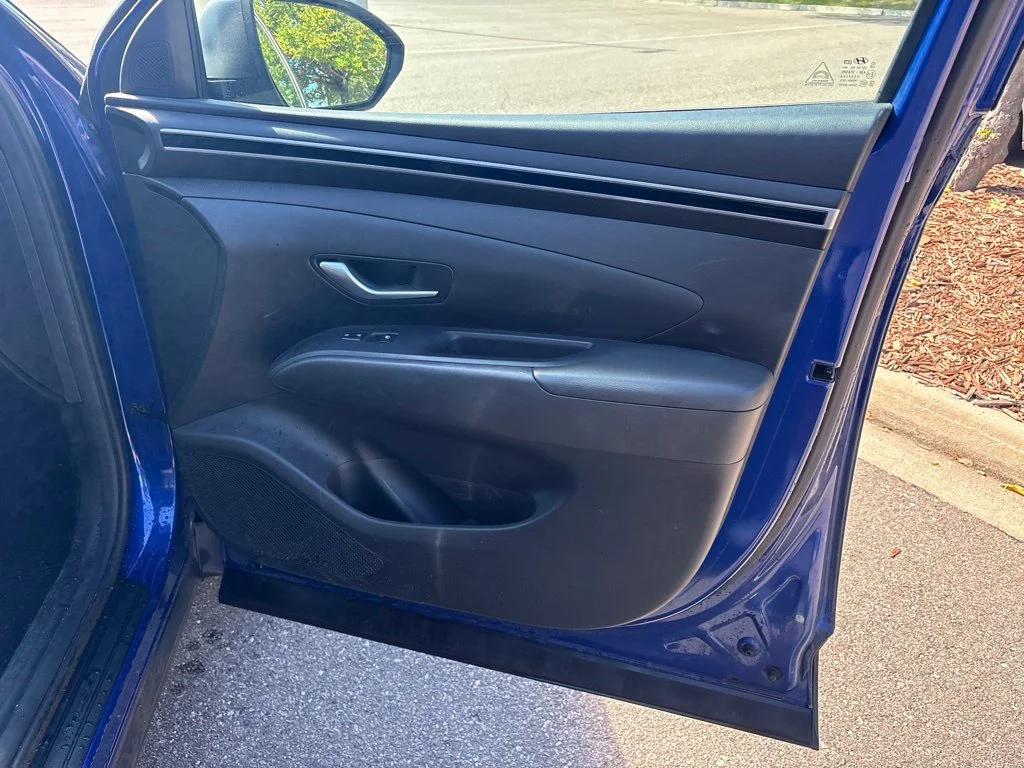 Used 2023 Blue Hyundai SE image 22