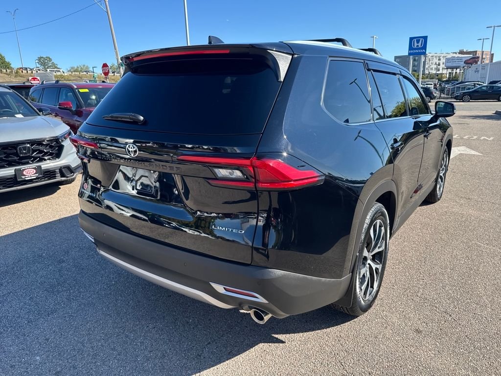 2024 Toyota Grand Highlander Limited - Photo 10