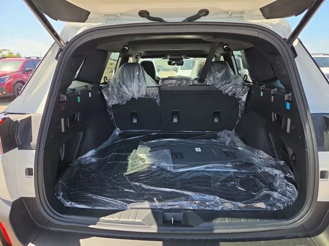 New 2026 CRYSTAL WHITE PEARL Subaru Premium image 24