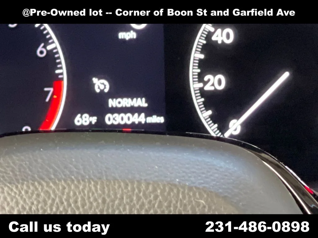 Used 2023 Gray Honda EX-L image 21