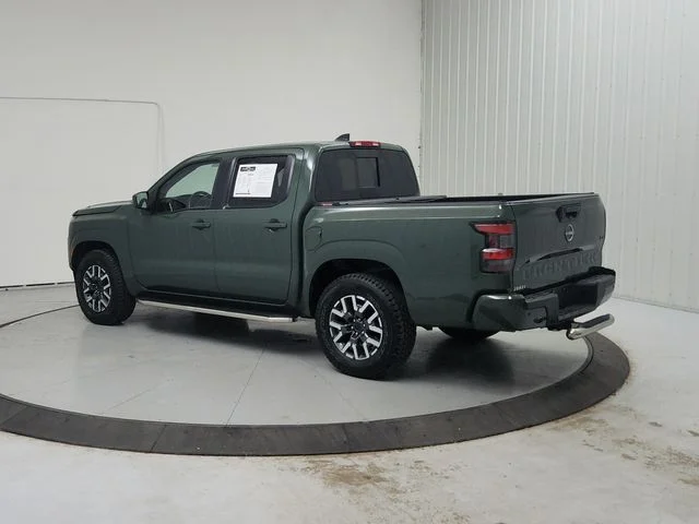 Used 2023 Green Nissan SV image 6