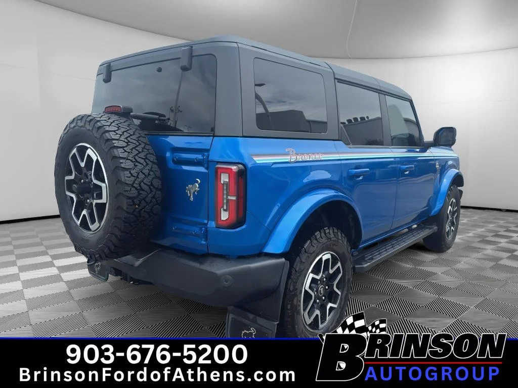 Used 2022 Velocity Blue Metallic Ford Outer Banks image 5