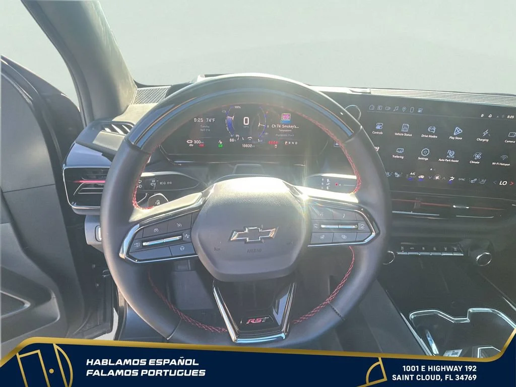 Used 2025 Black Chevrolet RST - Max Range image 18