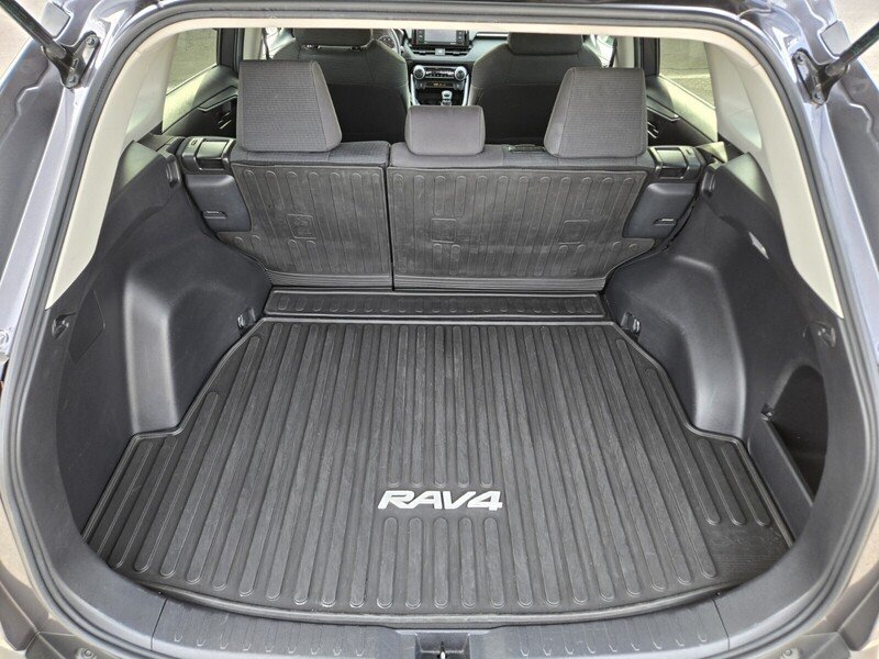 Used 2021 Magnetic Gray Metallic TOYOTA LE AWD image 14