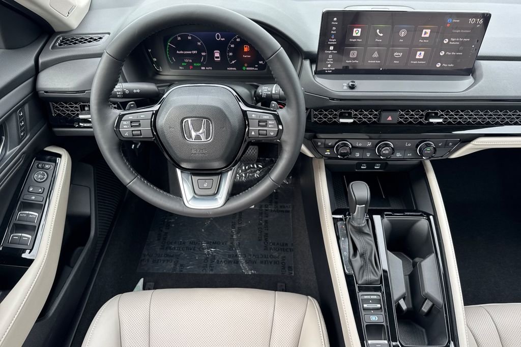 New 2026 Platinum White Pearl Honda Touring image 14