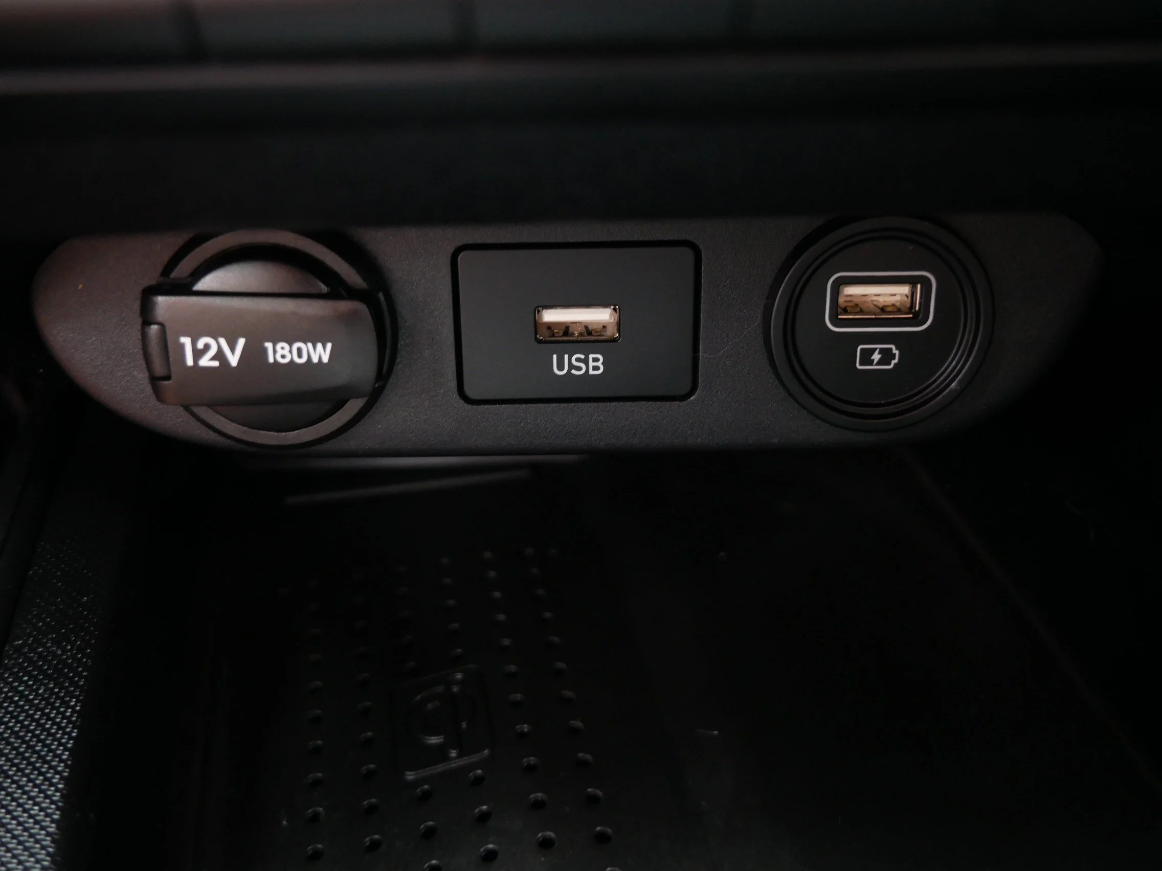 Used 2023 Onyx Black Hyundai SEL image 30