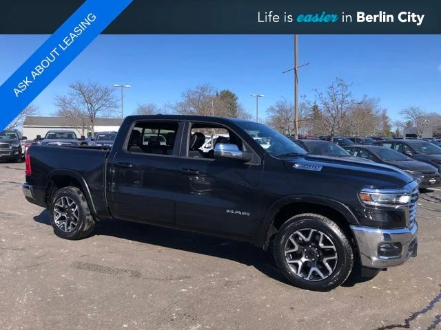 2025 RAM 1500 Laramie 4x4 Crew Cab 5'7's photo