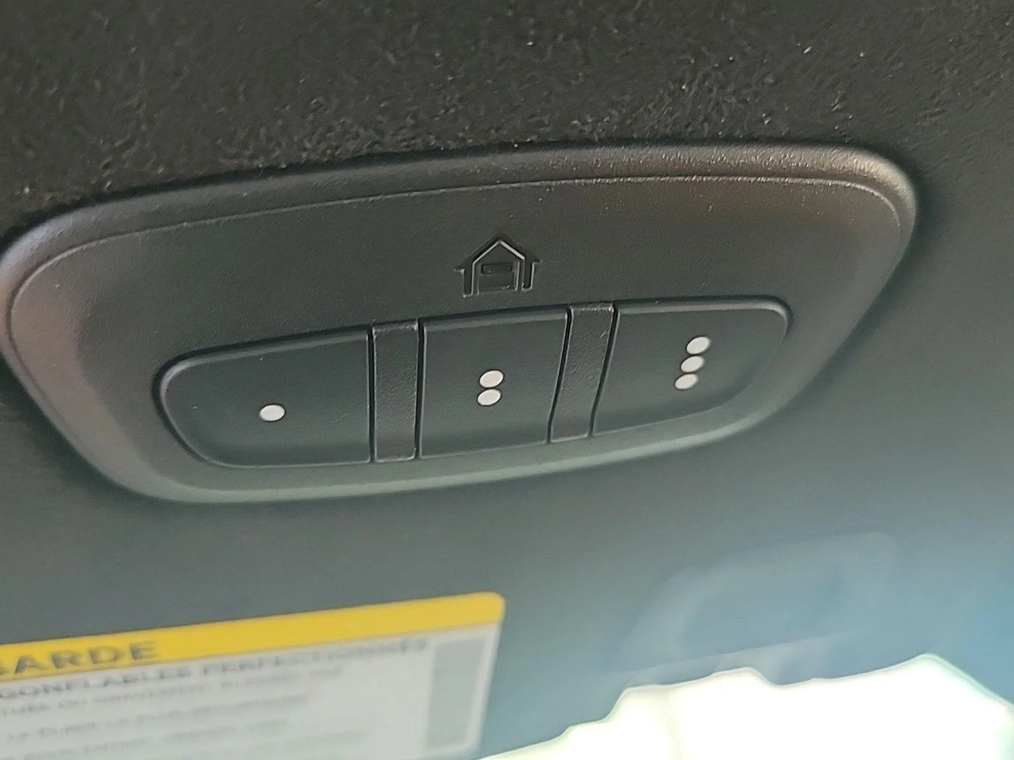 Used 2025 Bright White Clearcoat Jeep Summit Reserve image 9