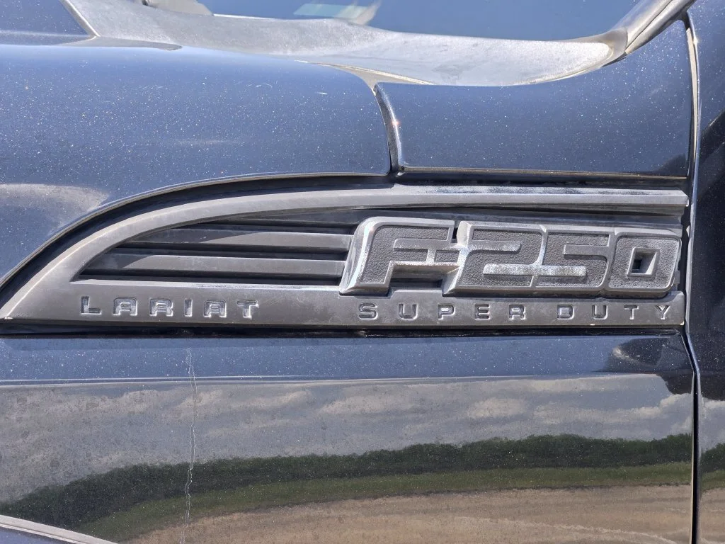 Used 2014 Black Ford Lariat image 11