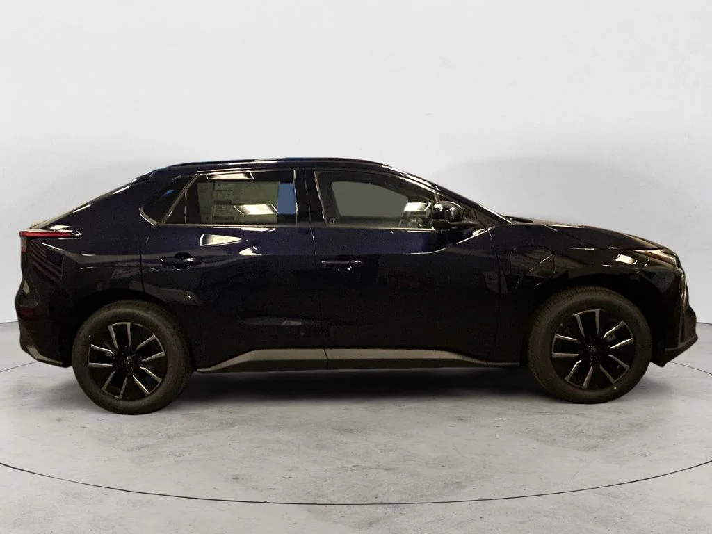 New 2026 Blueprint Toyota XLE image 6