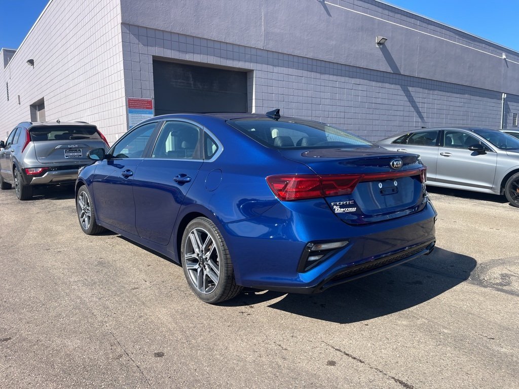 Used 2021 Kia Forte EX with VIN 3KPF54AD6ME312602 for sale in Racine, WI