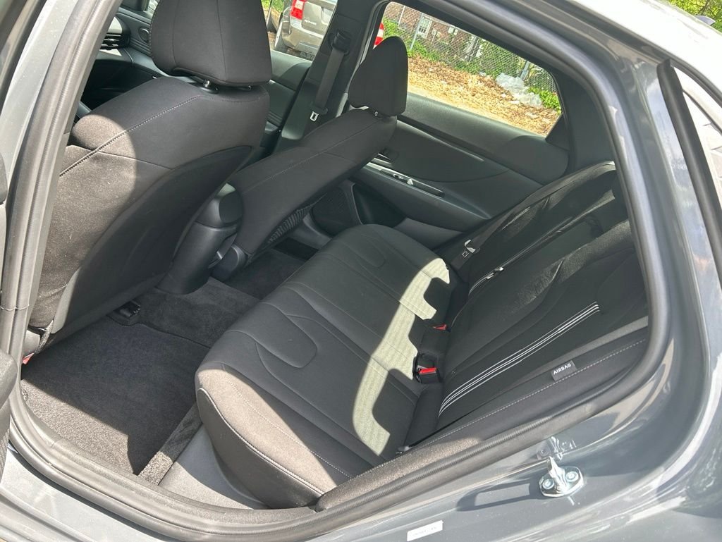 2026 Hyundai Elantra SEL - Photo 27