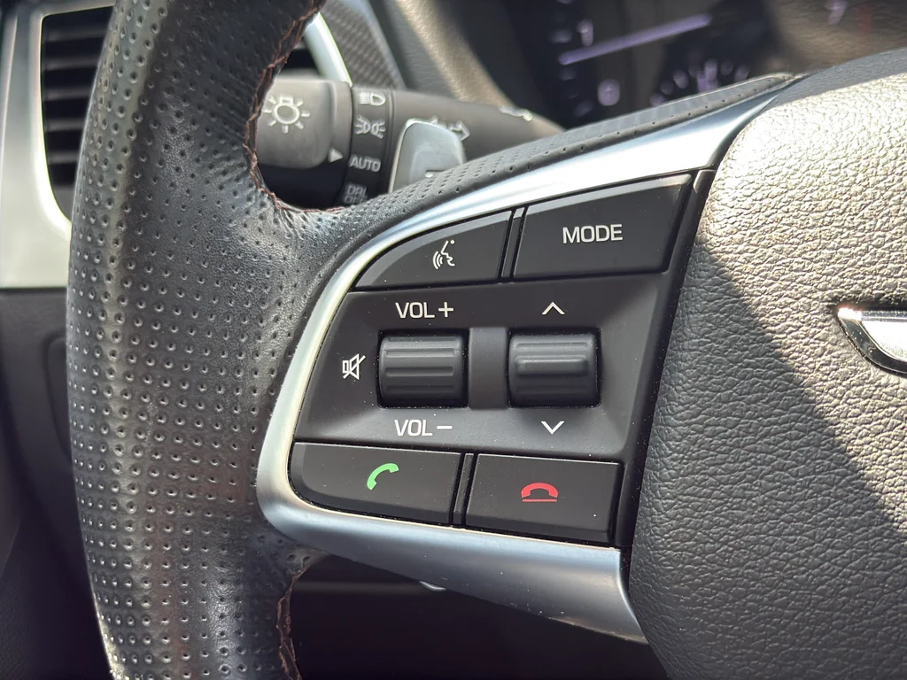 Used 2019 White Genesis 3.3T Sport image 45