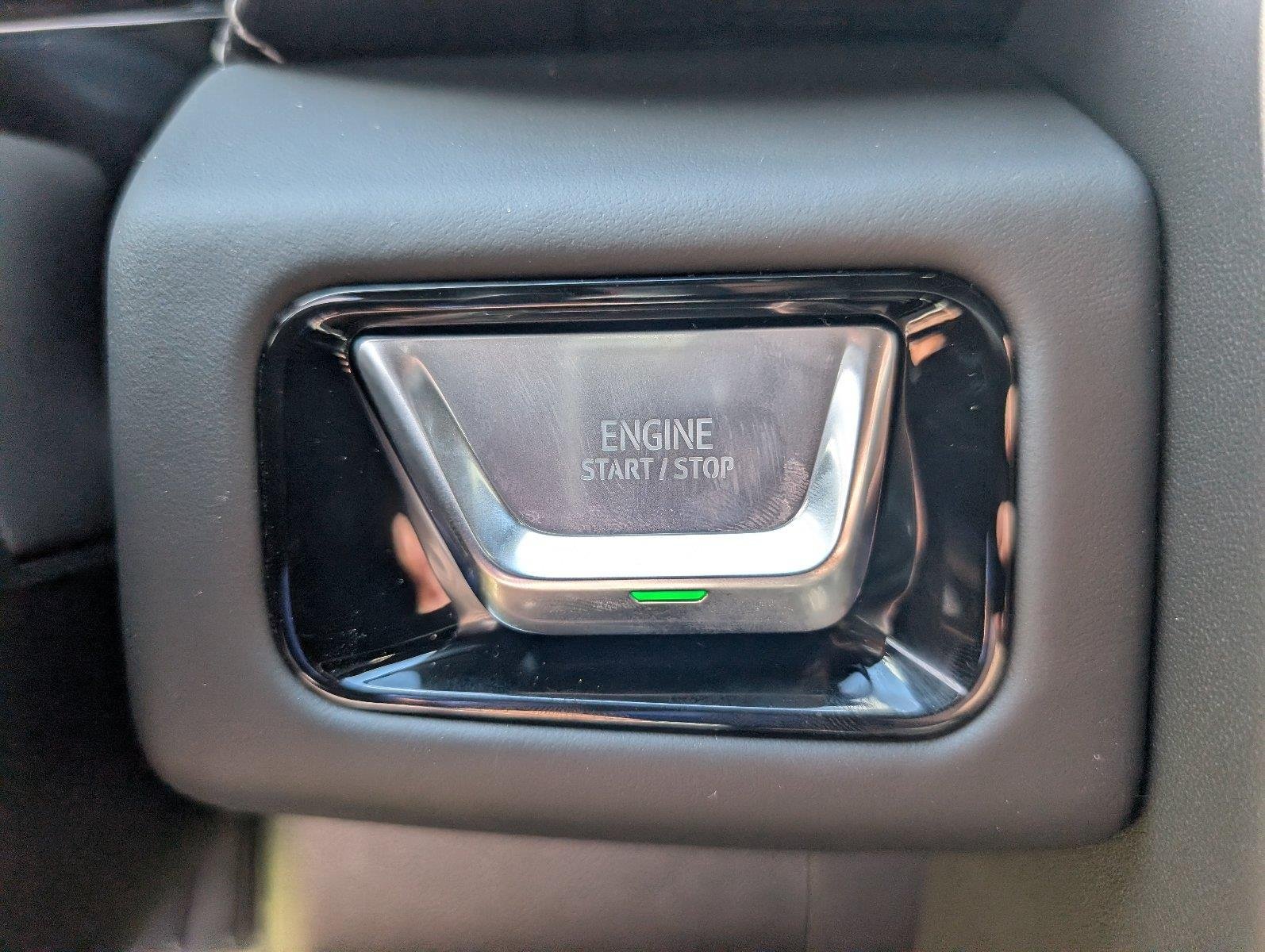 New 2026 Sterling Metallic GMC AT4 Ultimate image 23