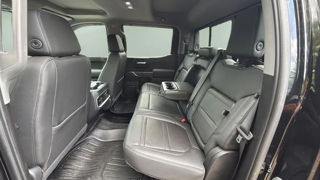 Used 2020 Black GMC Denali image 22