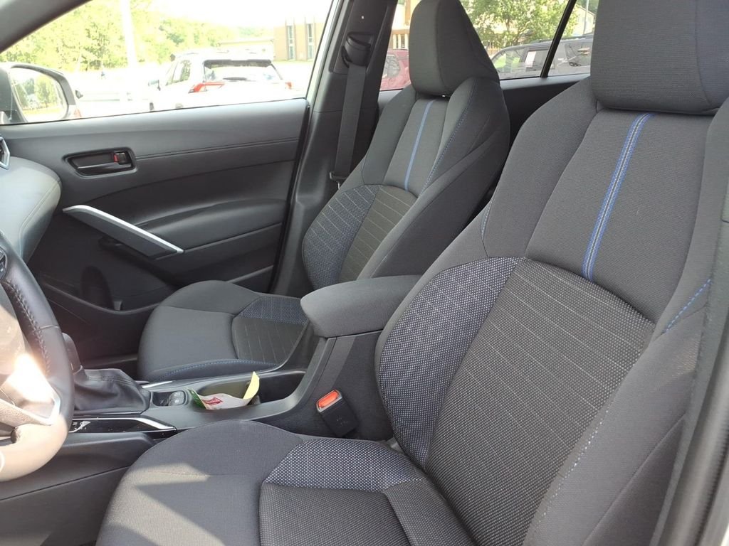Used 2024 Sonic Silver/Jet Black Toyota Hybrid SE image 9