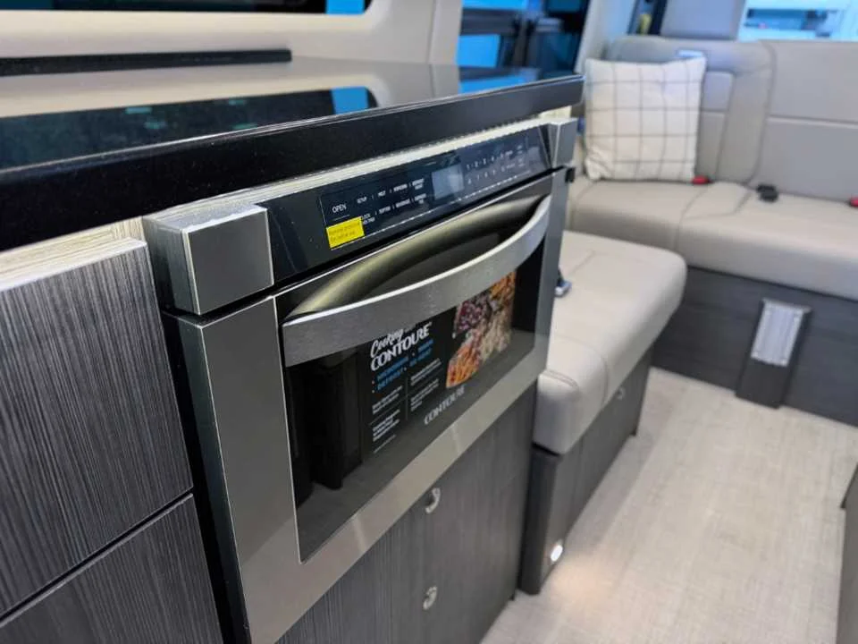 New 2025 Tenorite Gray Metallic AIRSTREAM  image 20