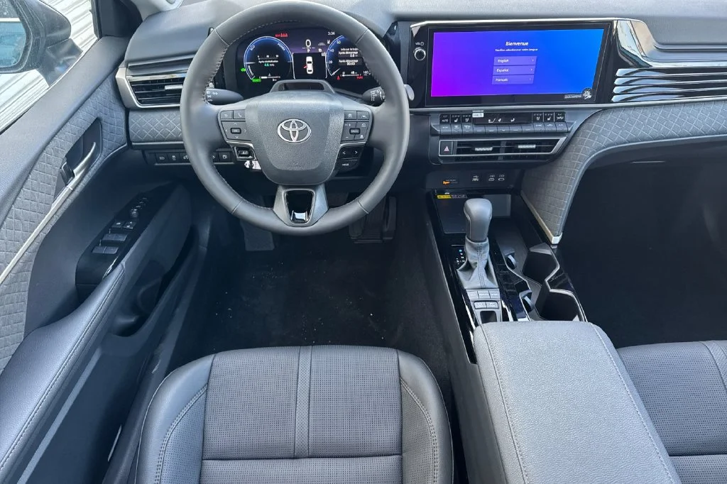 New 2026 Wind Chill Pearl Toyota XLE image 12