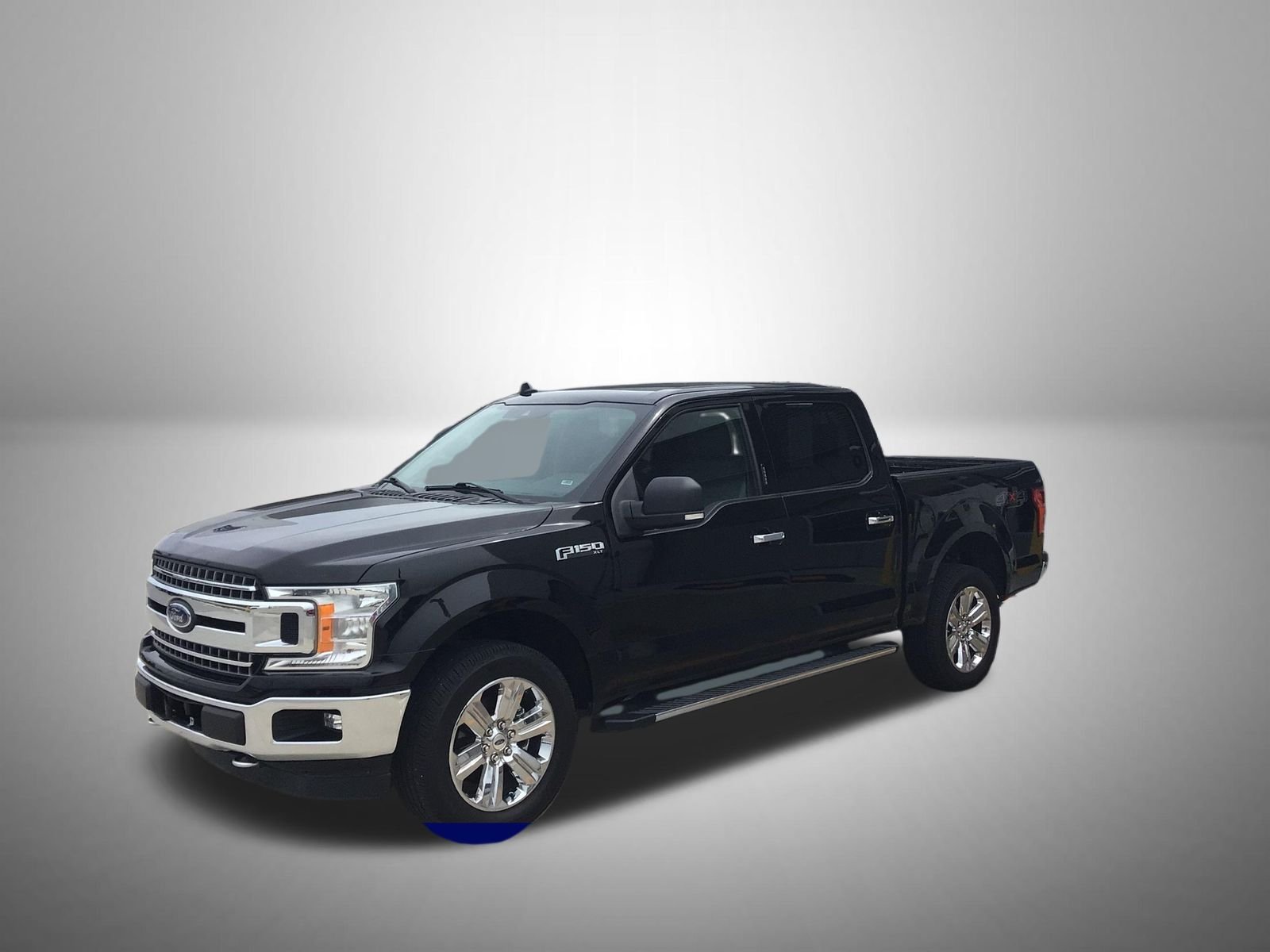 Used 2020 Black Metallic Ford XLT image 1