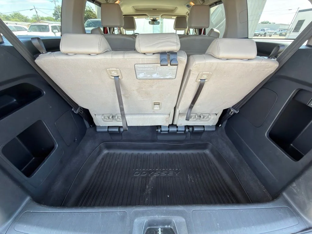 Certified Used 2023 Red Honda EX-L image 19