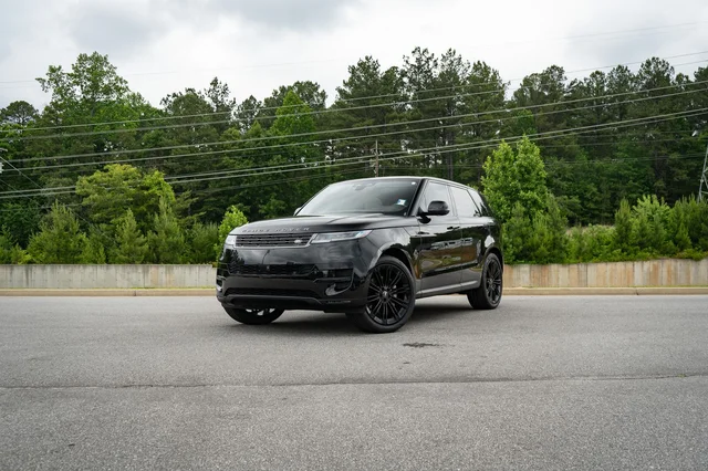 2024 Land Rover Range Rover Sport SE
