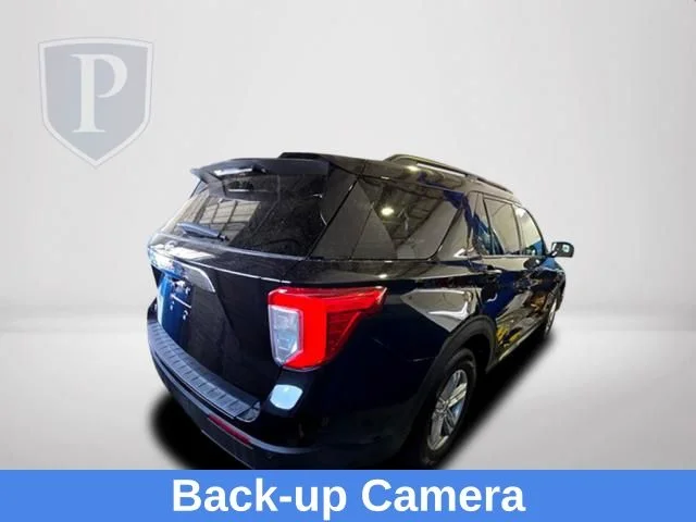 Used 2023 Black Ford XLT image 4
