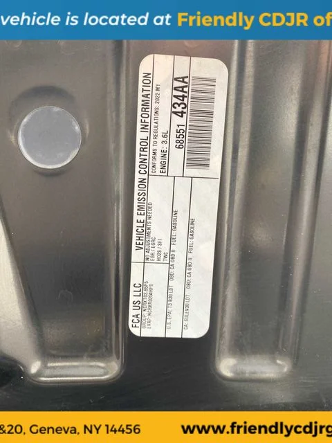 Used 2022 Gray Jeep Limited image 30