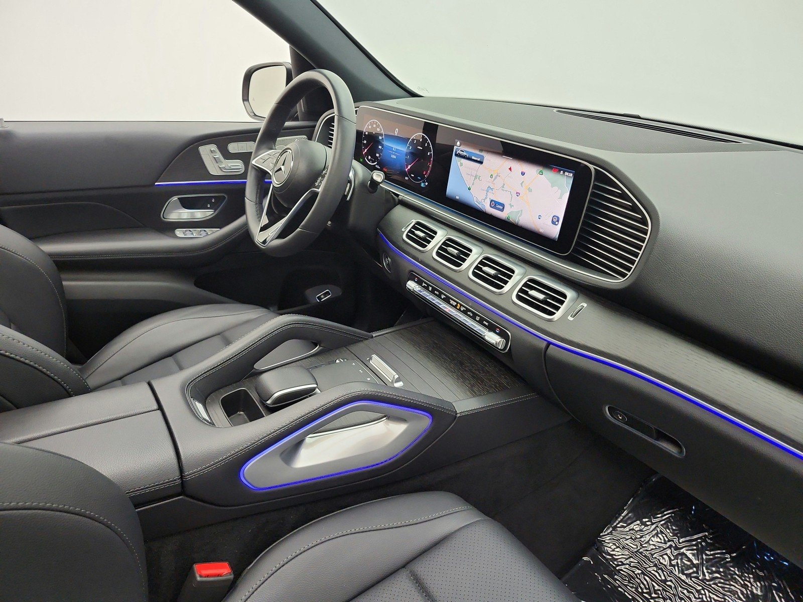 Used 2024 Black Mercedes-Benz GLE 350 4MATIC® SUV image 25