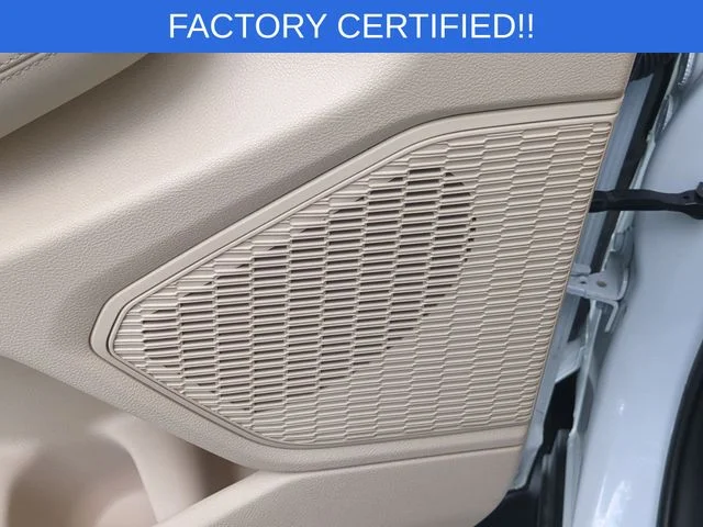 Used 2025 White Jeep Limited image 15