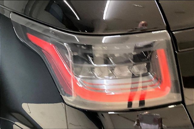 Used 2019 Black Land Rover Supercharged image 26