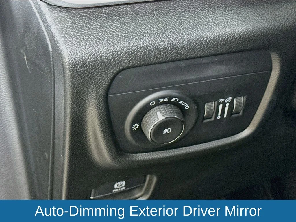 Used 2024 Gray Jeep Limited image 12