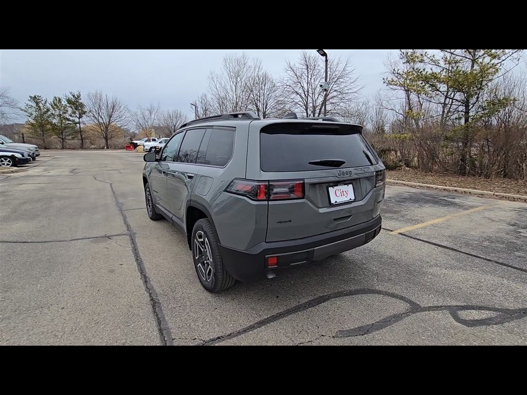 New 2026 Sting-Gray Clear-Coat Exterior Paint Jeep Laredo image 8