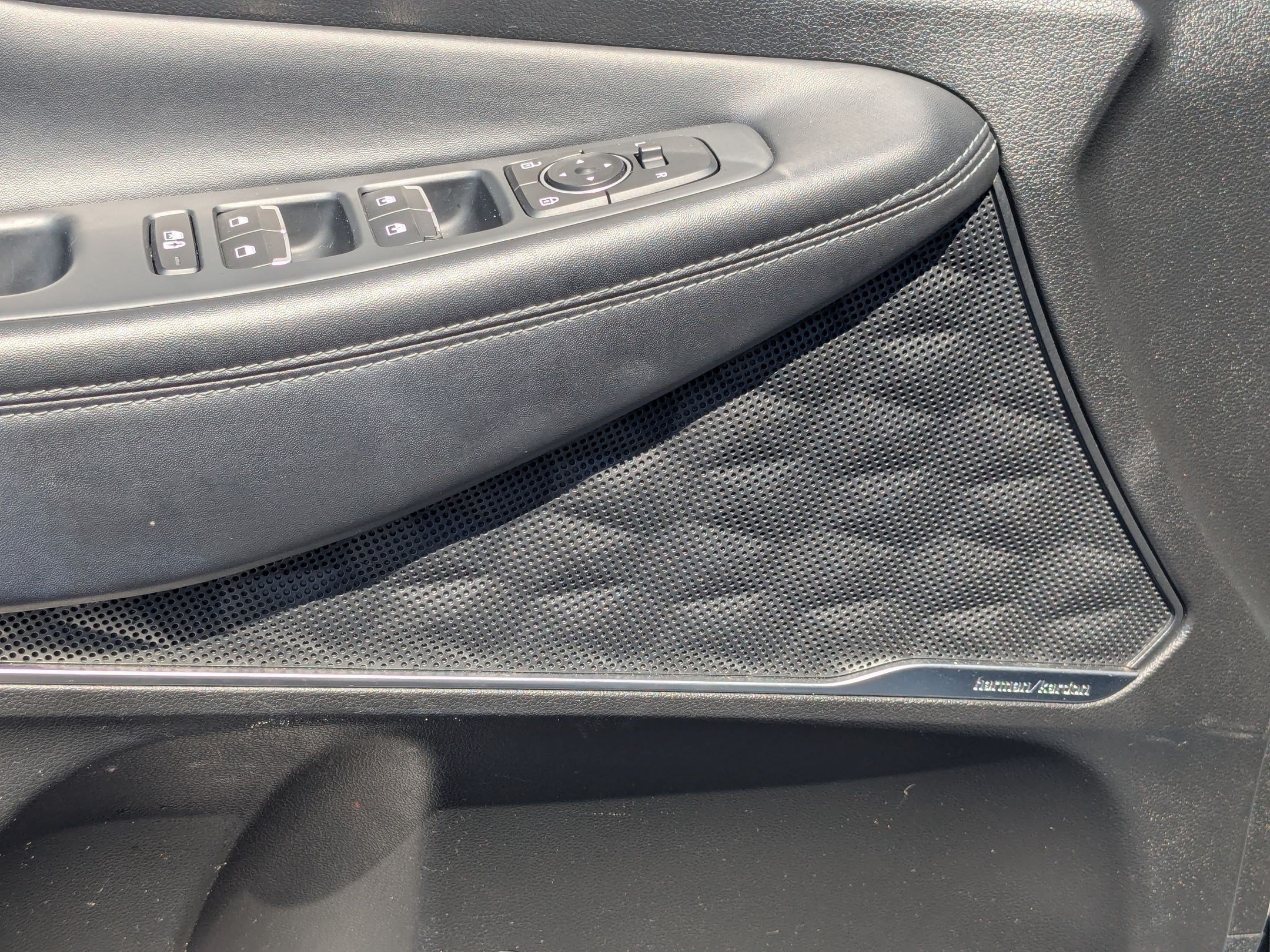 2023 Hyundai Santa Fe SEL Premium HEV - Photo 14