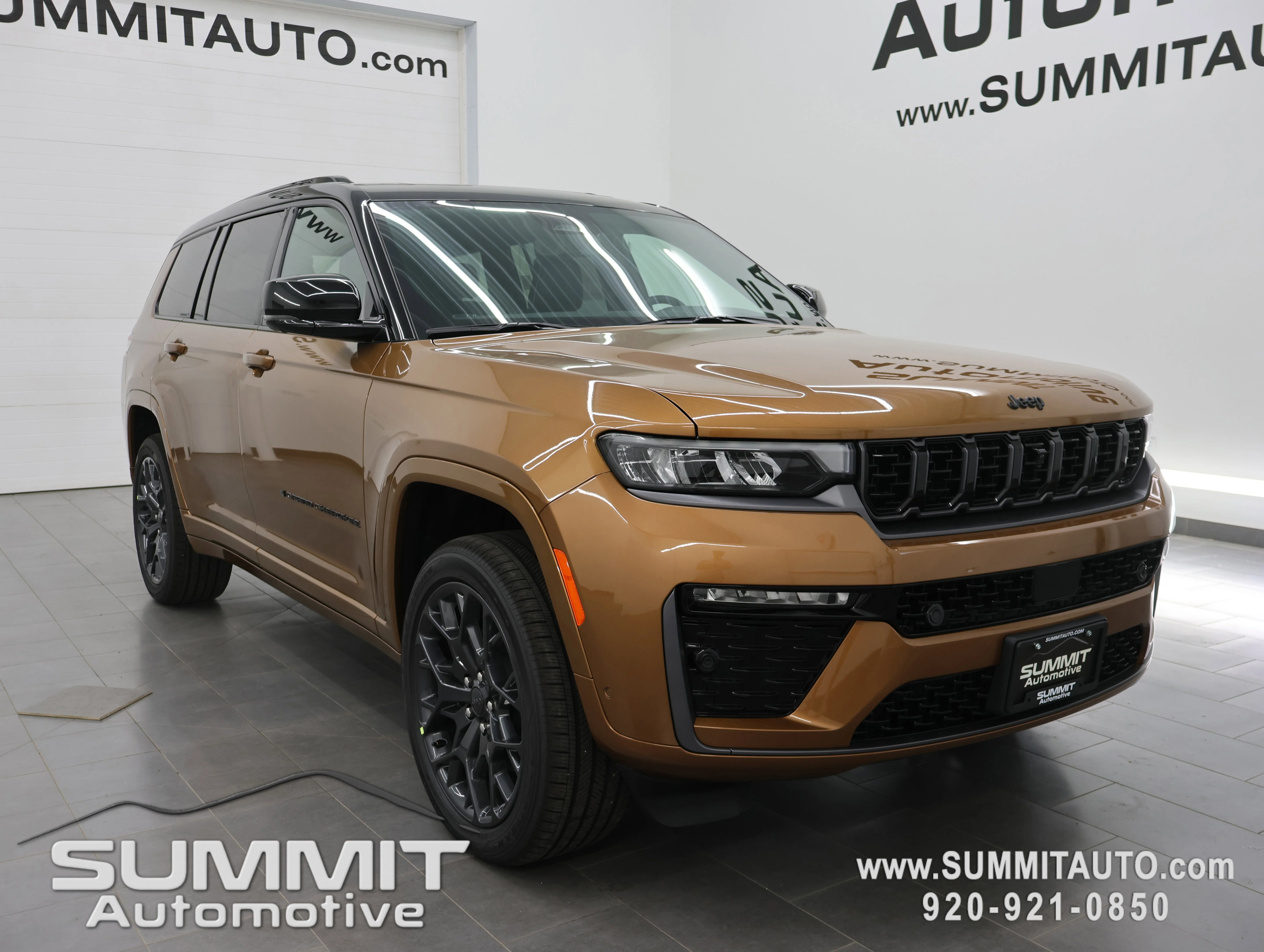New 2026 Copper Shino Metallic Clear-Coat Exterior Paint Jeep Summit image 2