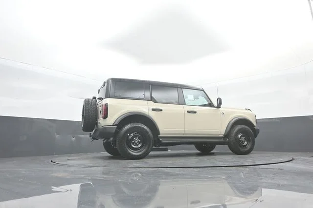 New 2026 Desert Sand Ford Outer Banks® image 38