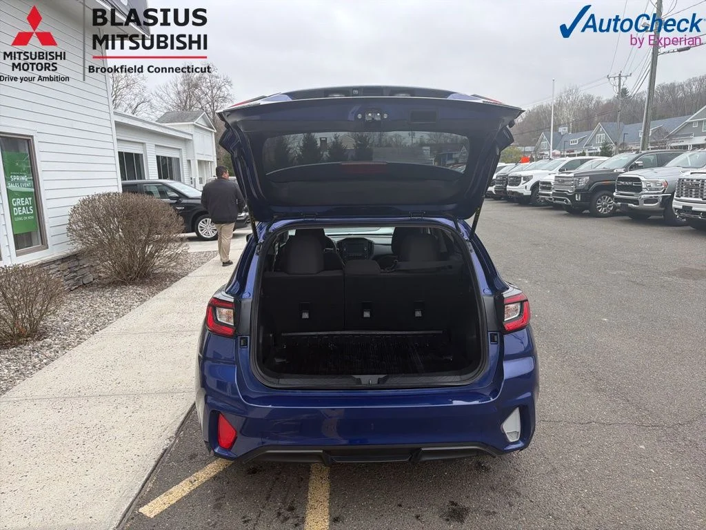 Used 2024 Blue Subaru Base image 10