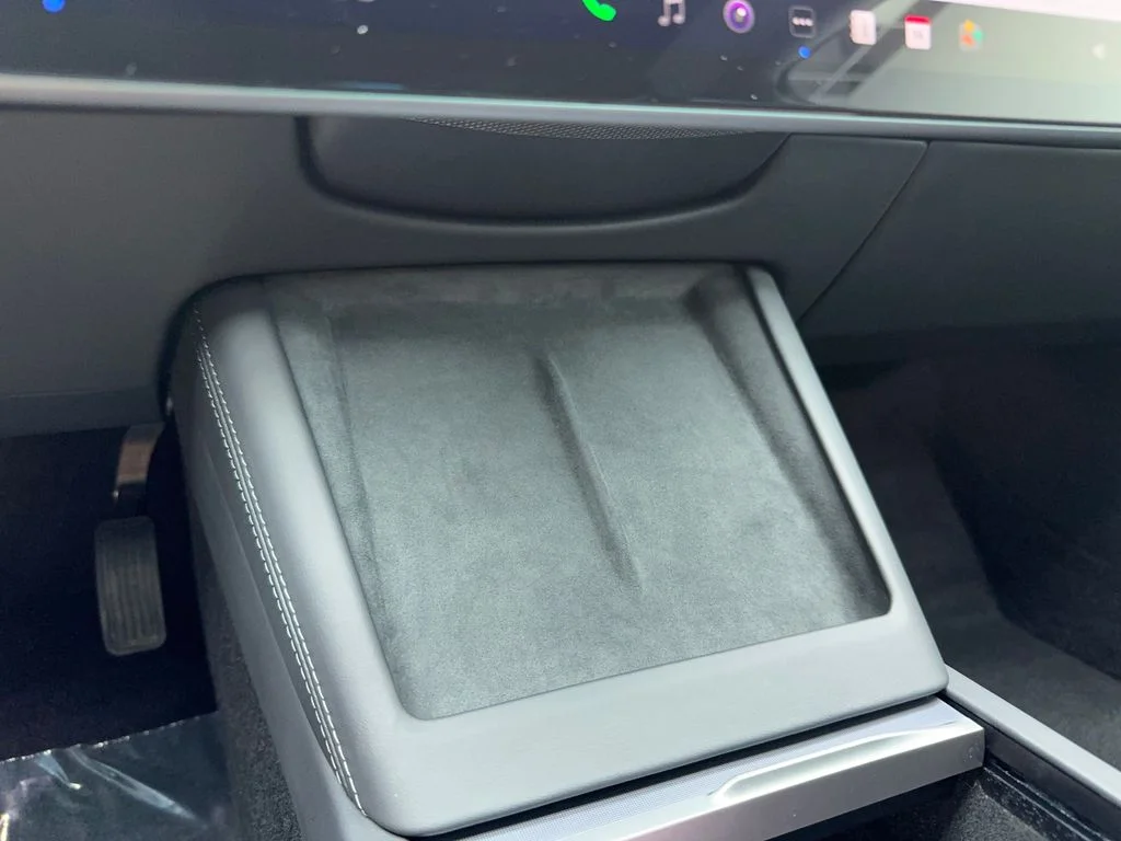 Used 2025 Blue Tesla Long Range NAV,CAM,PANO,HTD STS,BLIND SPOT,18" WLS image 27