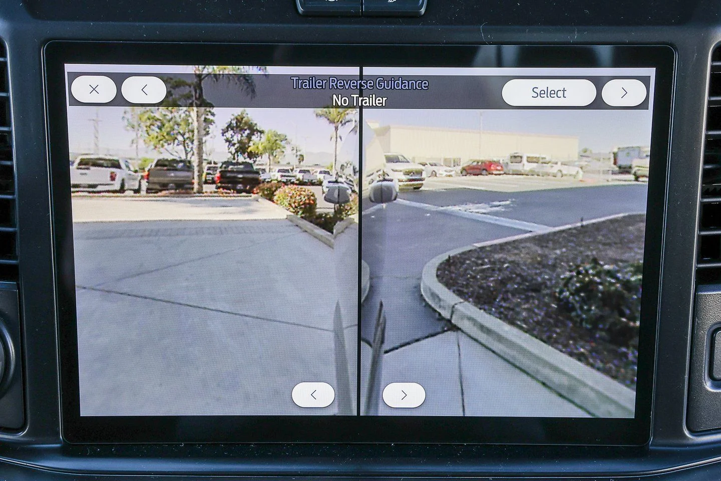 New 2026 Carbonized Gray Metallic Ford F-350® Lariat® image 26