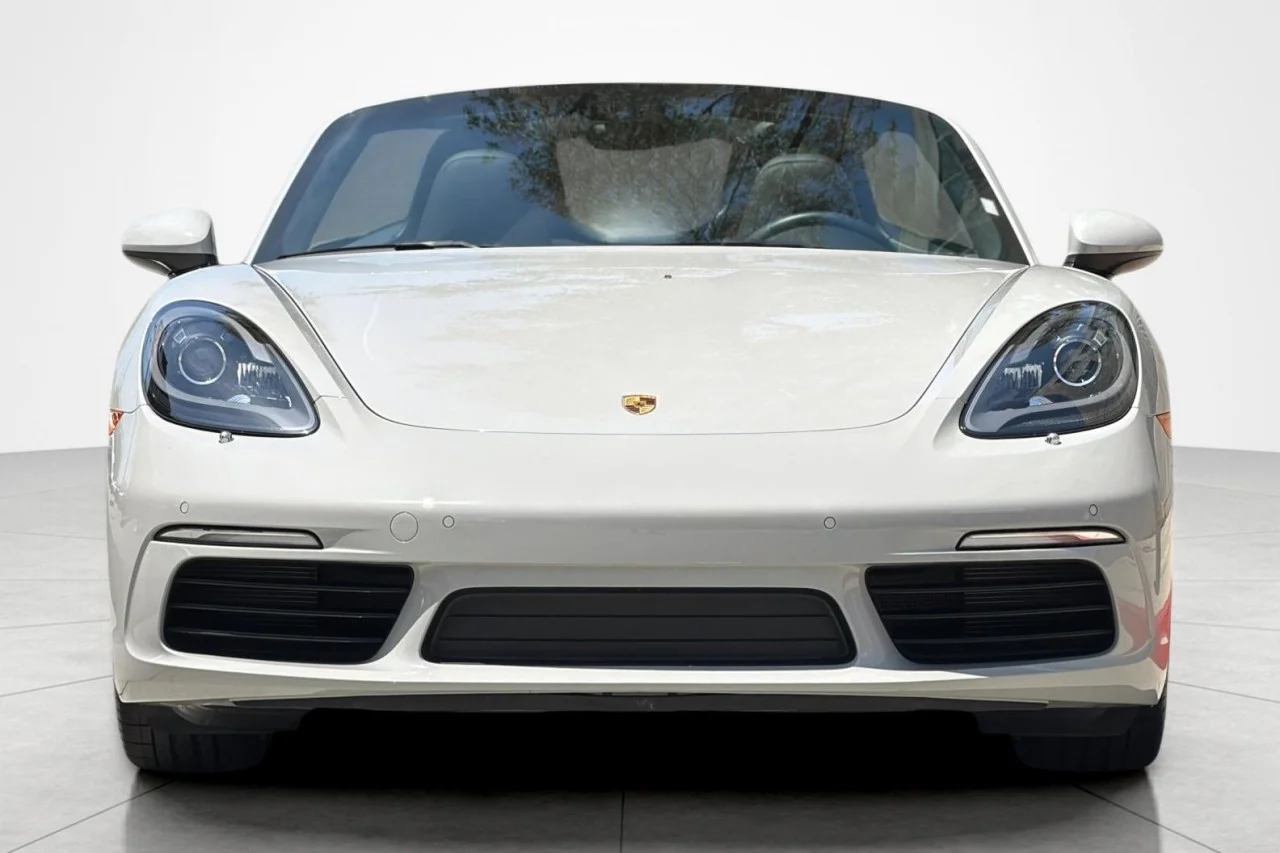 Used 2025 CHALK Porsche  image 8
