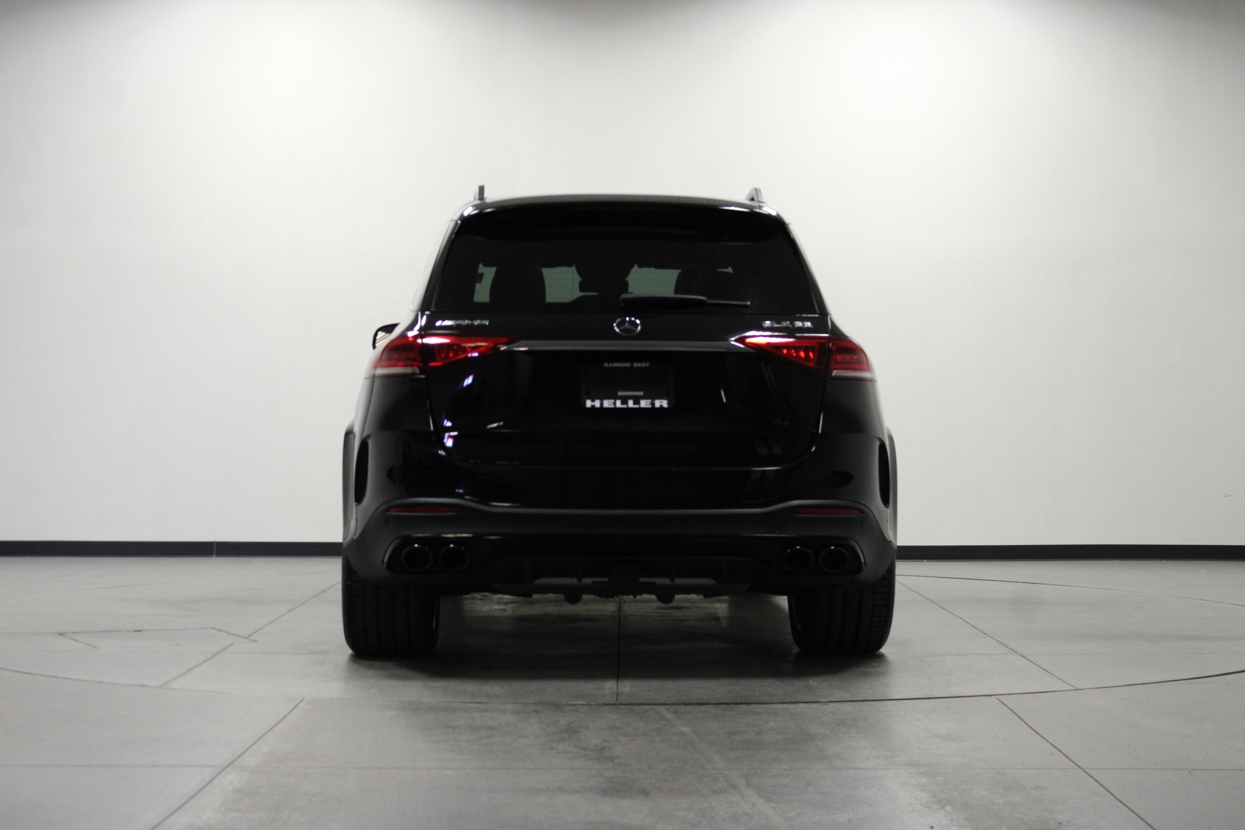 Used 2022 Obsidian Black Metallic Mercedes-Benz GLE 53 AMG® image 5