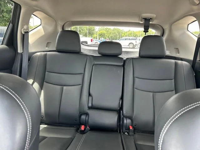 Used 2023 Black Nissan SV image 27