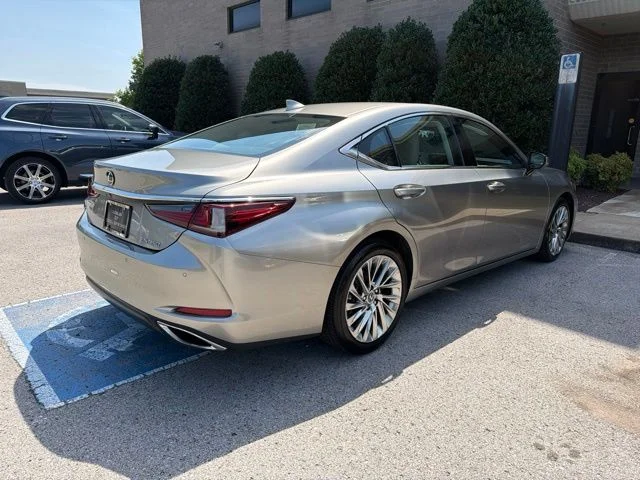 Used 2019 Silver Lexus 350 Ultra Luxury image 6