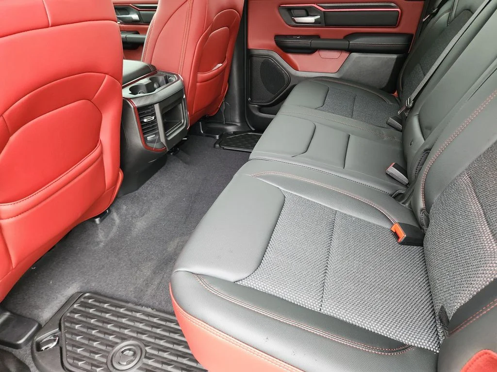 New 2026 Diamond Black Crystal Pearl-Coat Exterior Paint RAM Rebel image 21