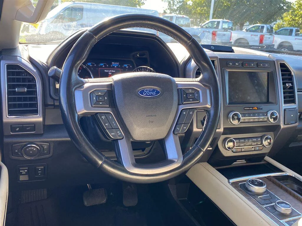 Used 2020 Agate Black Ford Platinum image 12