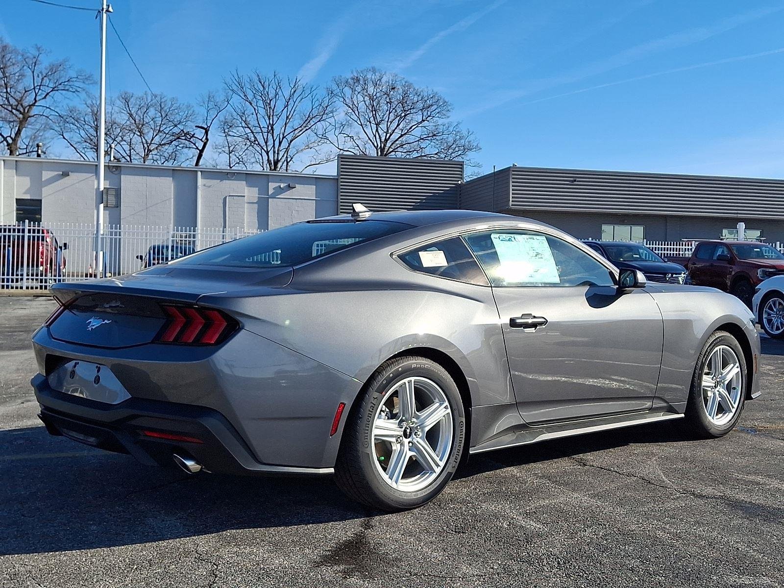 New 2026 Carbonized Gray Metallic Ford EcoBoost® Fastback image 4
