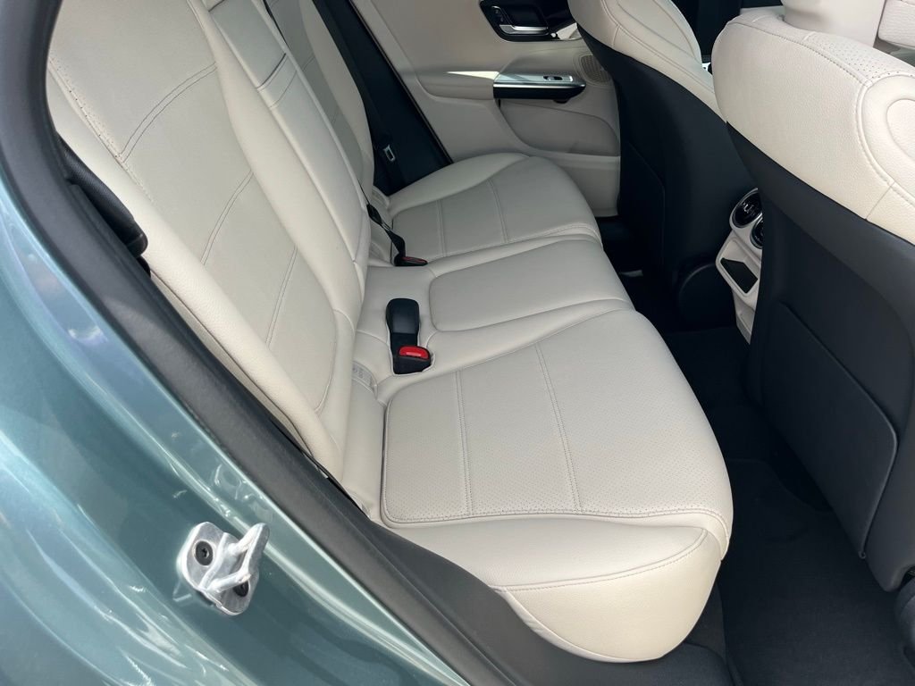 2025 Mercedes-Benz GLC Base - Photo 18